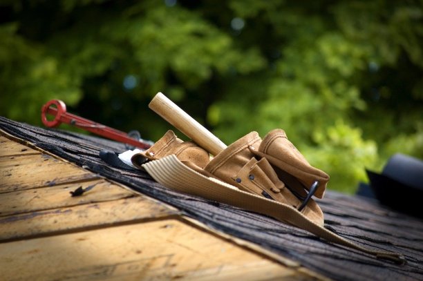 Roofers Near New Pine Creek, OR Available Now